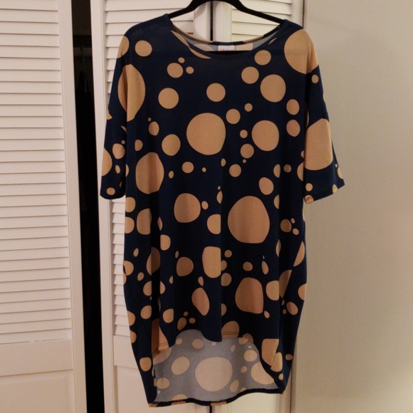 LulaRoe Irma - Picture 1 of 2